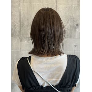 人気No.1ボブ×ベージュ【ARCH Sayaka】