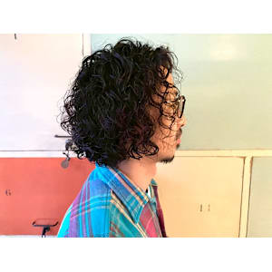 THE BEEHIVE DELUXE×スタイル