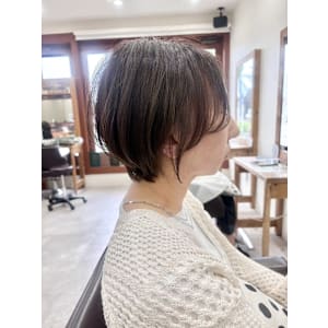 丸みショート/大人かわいい/透明感カラー/20代30代40代