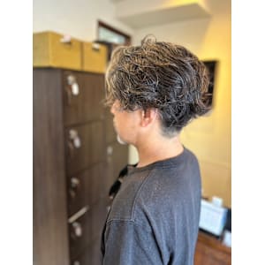 メンズ　ナチュラルパーマ