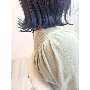 【'BEBE(ベベ)／札幌市・大通・狸小路】カラー