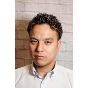 アップバングショート×形状記憶パーマ