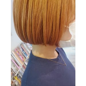 【'BEBE(ベベ)／札幌市・大通・狸小路】カラー