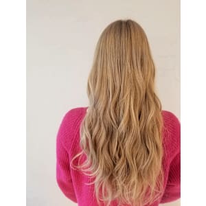 【'BEBE(ベベ)／札幌市・大通・狸小路】カラー