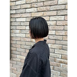 ミニボブ×暗髪