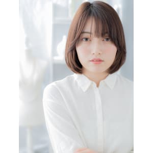 艶感斜めバング黒髪ボブディヘルシースタイル　マロンベージュ