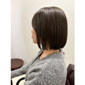 きりっぱなしボブ