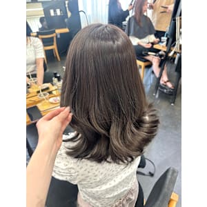 【髪質改善】グレージュ/艶髪/透明感/トリートメント
