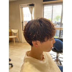 ナチュラルパーマ×マッシュショート