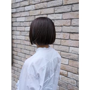 艶髪コンパクトボブ