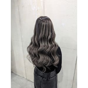 EDeN MAeD 天神店×スタイル