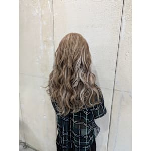 EDeN MAeD 天神店×スタイル