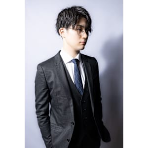 Tritt fur Tritt×スタイル