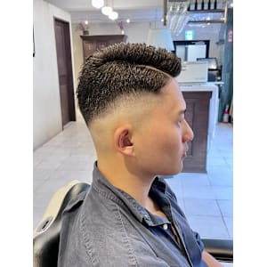 【20代 男性】ロンドン七三フェード（大宮/バーバー）