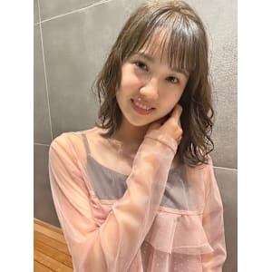 半個室型美容室 Sourire 野芥店×スタイル