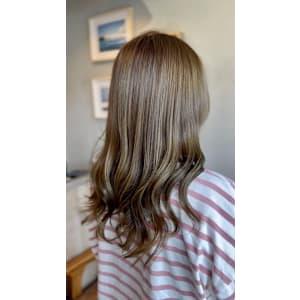 美髪・頭皮メンテナンスケアサロンRe:care×スタイル
