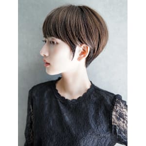 大人可愛い20代30代40代黒髪前下がりひし形小顔ボブ丸みシ