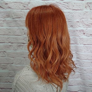 オレンジベージュ