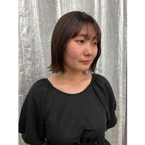 ステップボーンカットショートボブ/イメチェン/外ハネボブ