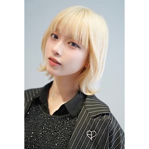 大人可愛い20代30代40代黒髪前下がりひし形小顔ボブ