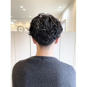 スペインカール/メンズパーマ/刈り上げ