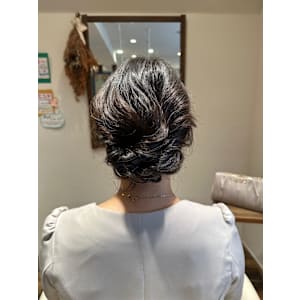 結婚式ヘアアレンジ