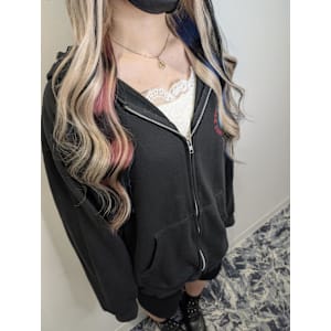 インナーカラーでド派手にイメチェン！ - Bulansis Hair【ブランシス ヘアー】掲載中