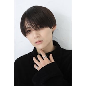 メンズマッシュシースルーバンク韓国ヘアダークグレージュ