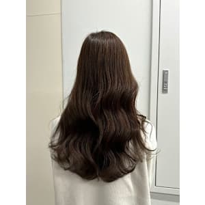 ブラウンベージュ