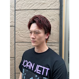 カーマインショート