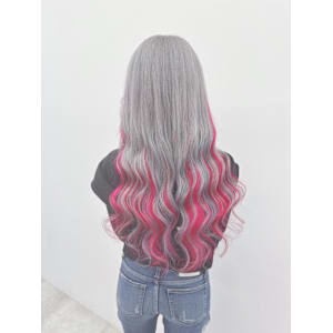 シルバー×パッションピンクで鬼ギャルstyle！