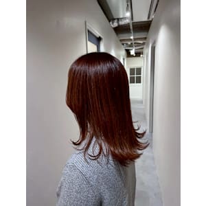 Be hair salon&spa　セミロング外はね