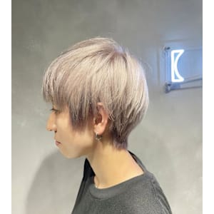 ミルキーホワイト/ブリーチ2回必須