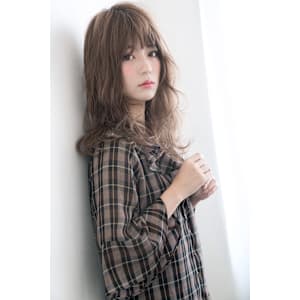 【S.BROOM天王寺店】ナチュラルセミディースタイル