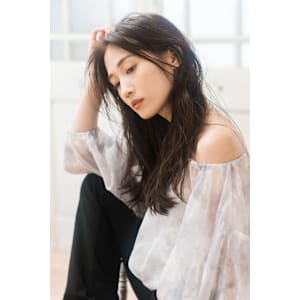 【S.BROOM】大人センターパートゆる巻きレイヤー