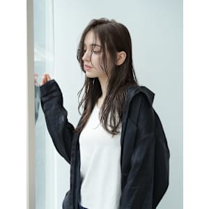 HCレイヤー×セミロングスタイル