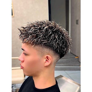 横浜メンズホワイトメッシュショート