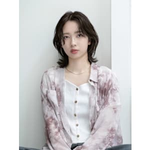 HCミディアムレイヤー×ウルフスタイル