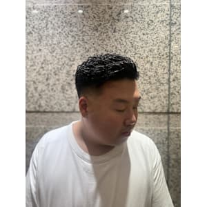 フェード×パーマ【理容室】