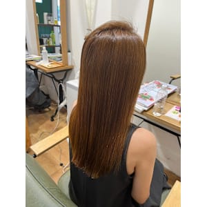 40代〜60代でも　美髪にストレートパーマ/明るい白髪染め