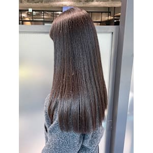 ロング韓国ヘアおくれ毛美髪顔周りレイヤー_ba545241