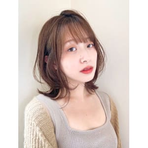 福岡天神大名kchiaraミディアムレイヤー