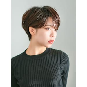 前下がりショート・ボブ/絶壁解消/前髪あり/40代/30代