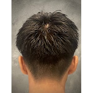 刈り上げショートスタイル