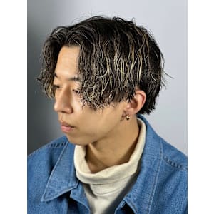 ツイストスパイラルパーマ×メッシュ