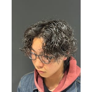 サーフカール - ヒロ銀座ヘアーサロン 浜松町大門店【ヒロギンザ ハママツチョウダイモンテン】掲載中