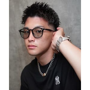 スパイキーショート×ピンパーマ