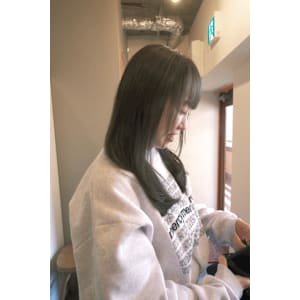 くすみベージュ