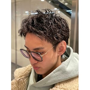 無造作スパイキーショート