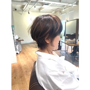 ミセスショート - ao.tokyo 二子玉川美容室【アオトーキョー フタコタマガワビヨウシツ】掲載中